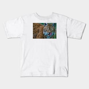 Lynx Licks Lips Kids T-Shirt